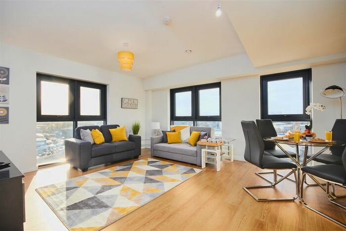 1 Bedroom Flat To Rent In One Bedroom Apartment - Victoria Riverside, Atkinson Street, Leeds, LS10