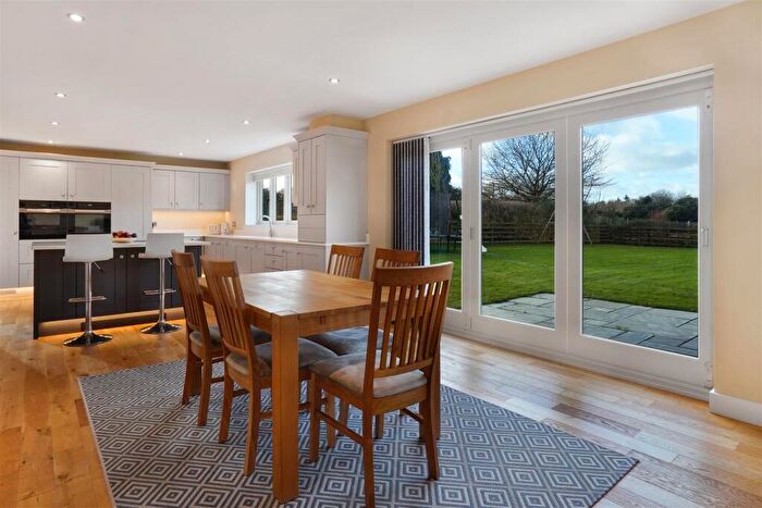 5 Bedroom Detached House For Sale In Quarry Lane, Snarestone, DE12