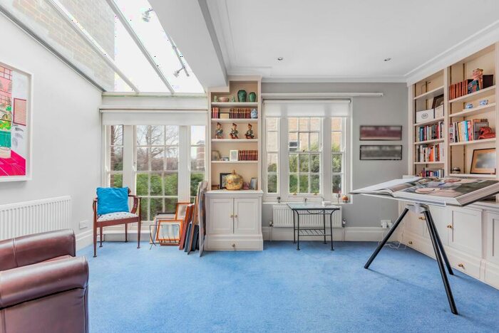 4 Bedroom End Of Terrace House To Rent In West Square, London, SE11