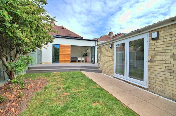 Studio To Rent In Radegund Rd, Cambridge, CB1