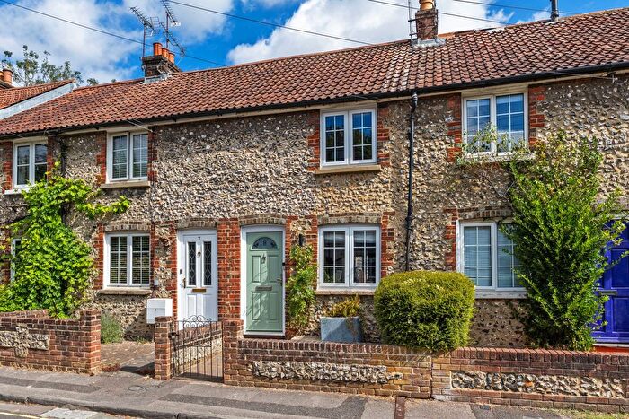 2 Bedroom Terraced House For Sale In Hyde Close, Winchester, SO23