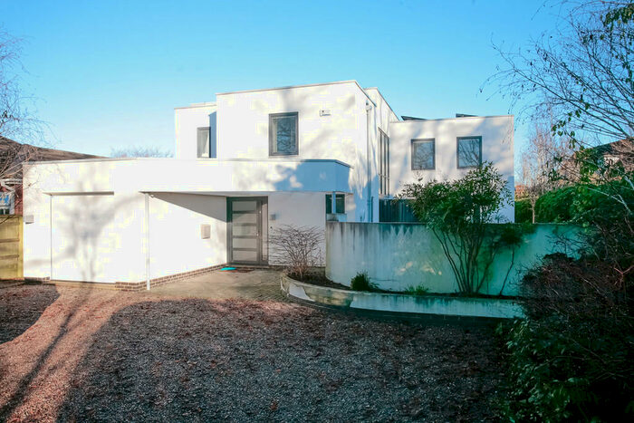 4 Bedroom Detached House To Rent In Norman Avenue, Abingdon, OX14