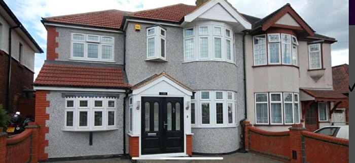 2 Bedroom Semi Detached House To Rent In Cross Road, Collier Row, RM5