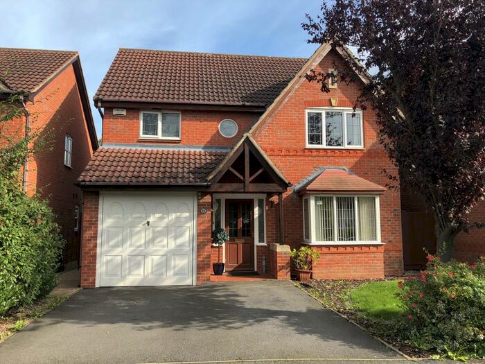 4 Bedroom Detached House To Rent In Templebell Close, Derby, DE23