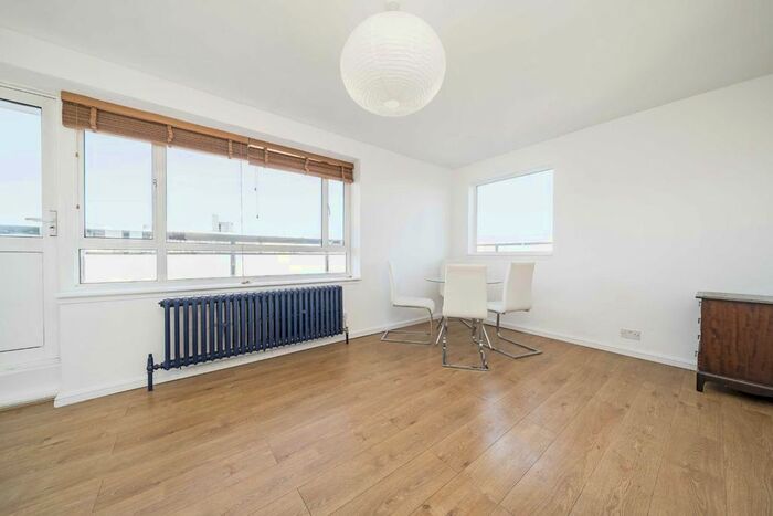 1 Bedroom Flat To Rent In Churchill Gardens, London, SW1V