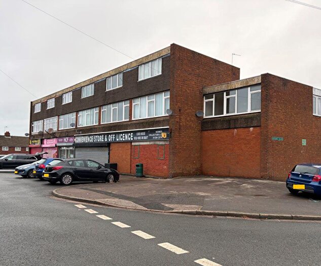 2 Bedroom Flat For Sale In Wheatsheaf Road, Tividale, Oldbury, West Midlands, B69