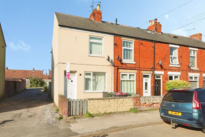 2 Bedroom End Terrace House For Sale In Silverdales, Dinnington, Sheffield, S25