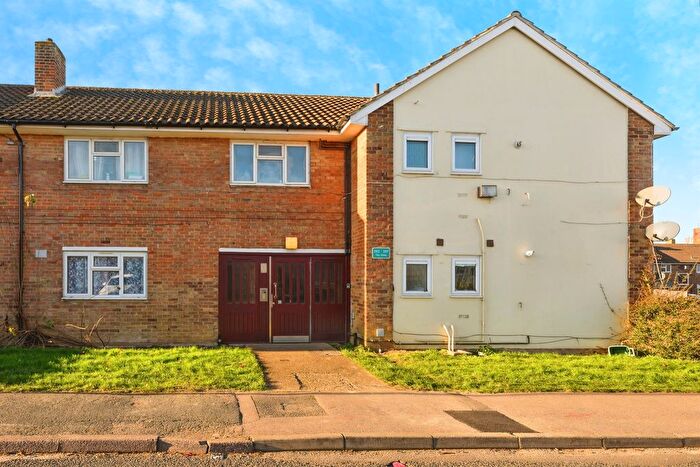 2 Bedroom Flat For Sale In The Hides, Harlow, CM20