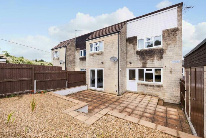 3 Bedroom House To Rent In Landseer Road, Bath, BA2