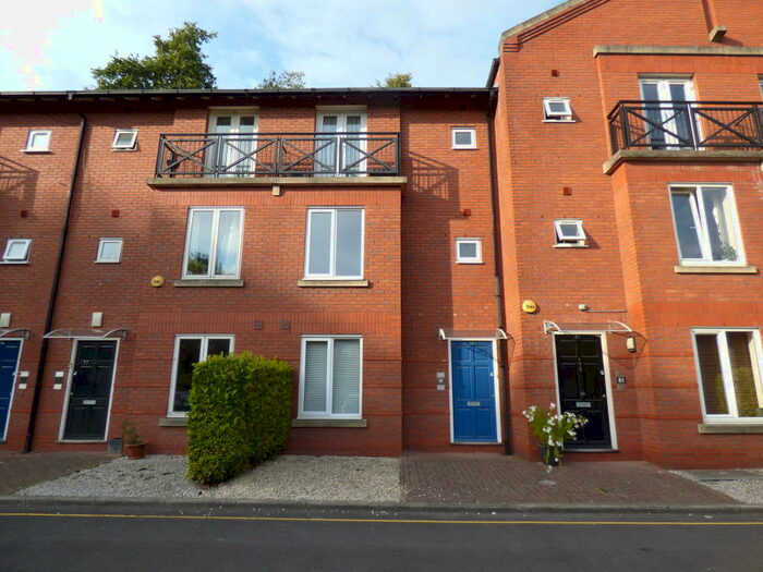 4 Bedroom House To Rent In Egerton Street, L8