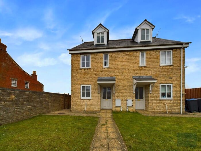 3 Bedroom Semi-Detached House To Rent In Old Dairy Court, Church Lane, SN12