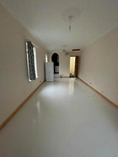 Studio To Rent In Biscot Road, Biscot Area, Luton, Bedfordshire, LU3