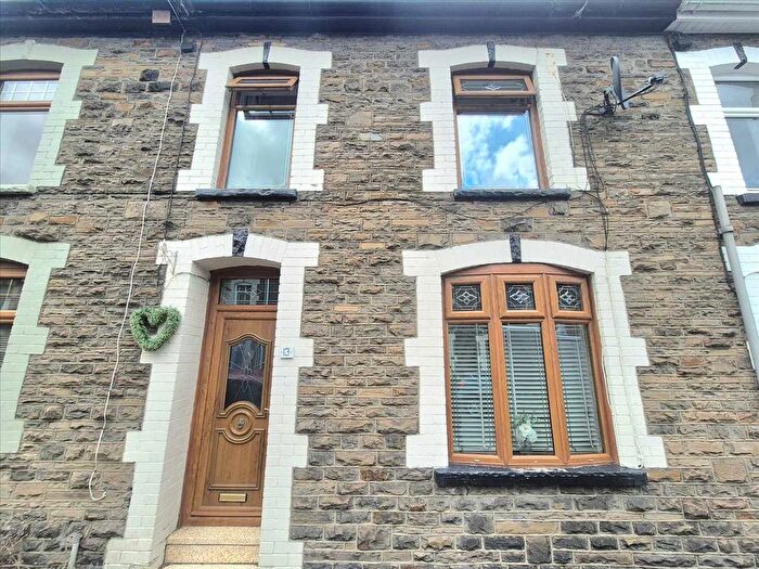 3 Bedroom Terraced House For Sale In Grawen Street, Porth, CF39