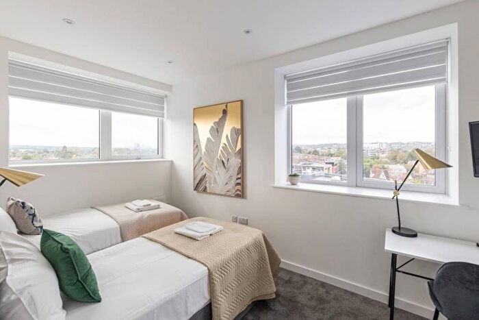 2 Bedroom Flat To Rent In Beckenham Rd, Beckenham, London, BR3