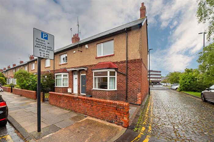 2 Bedroom End Of Terrace House To Rent In Hedley Terrace, Gosforth, NE3