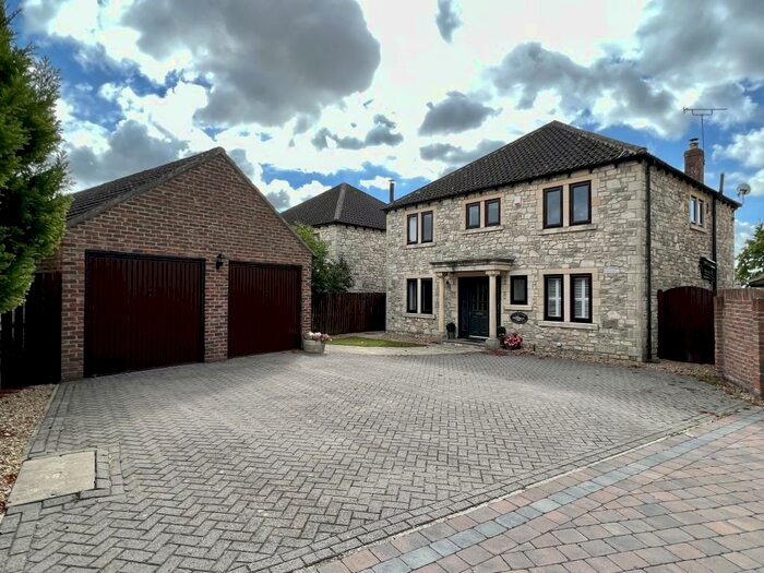 4 Bedroom Detached House For Sale In Stables Court, Towton, Tadcaster, LS24