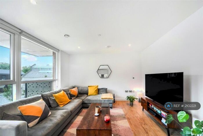 2 Bedroom Flat To Rent In Danson Mews, London, SE17