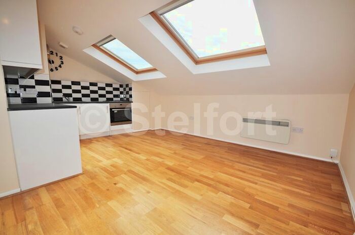 1 Bedroom Flat To Rent In Kingsdown Road, London, N19