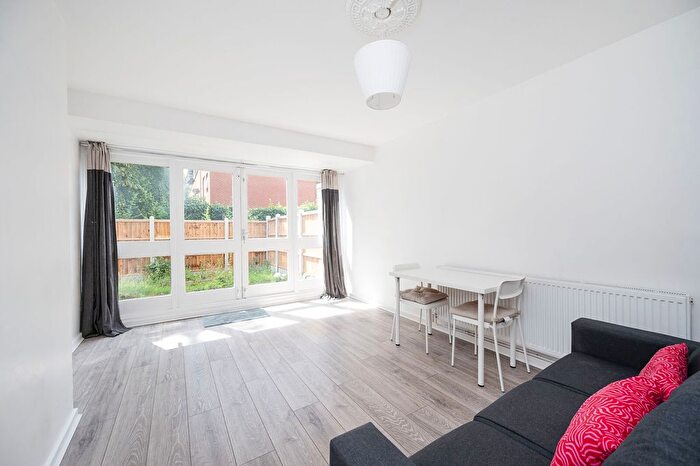 3 Bedroom Flat For Sale In Butfield House, Hackney, London, E9