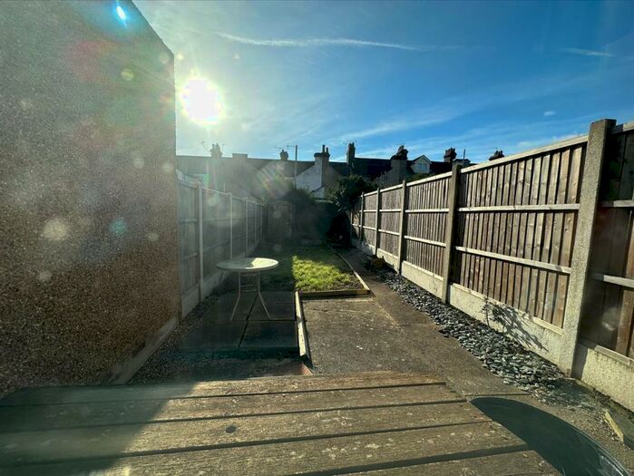 2 Bedroom House To Rent In William Street, Grays, RM17