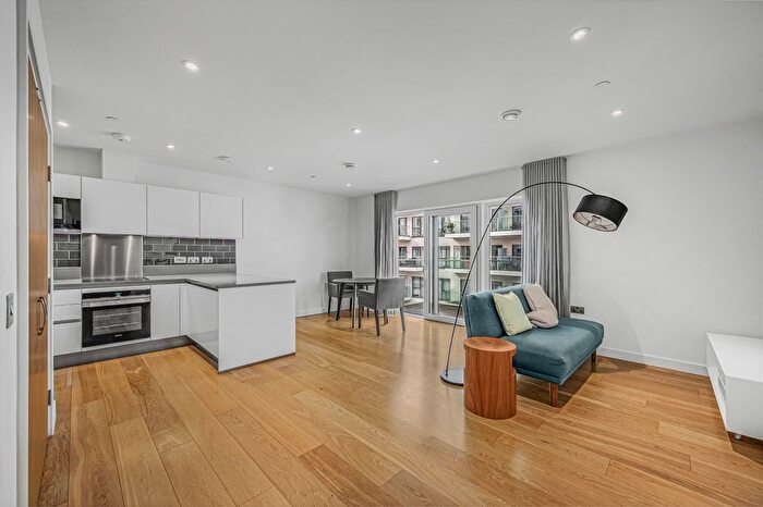 1 Bedroom Flat For Sale In John Harrison Way, Canary Wharf, SE10