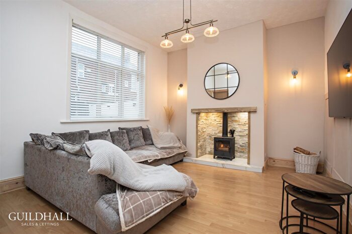 3 Bedroom Terraced House For Sale In Balcarres Road, Ashton-On-Ribble, Preston, PR2