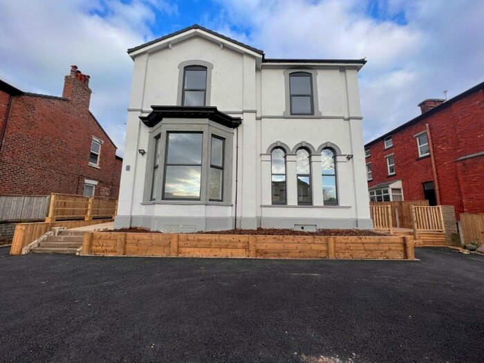 1 Bedroom Flat To Rent In Church Street, Town Centre, Southport, Merseyside, PR9