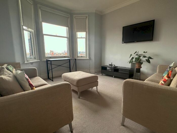 1 Bedroom Flat To Rent In Kingwood Road, London, SW6