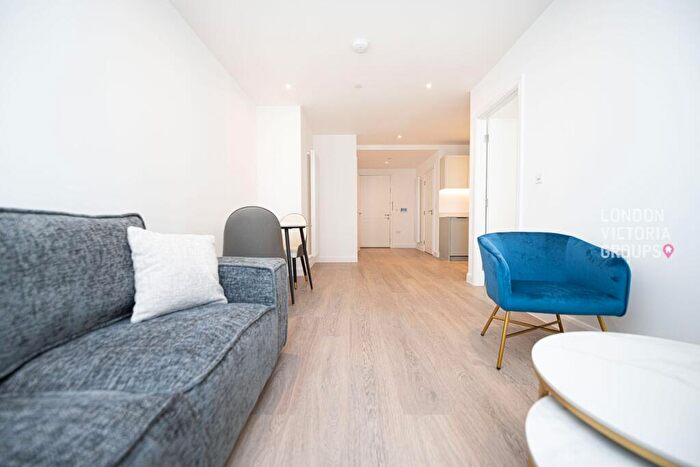 1 Bedroom Apartment To Rent In Ellipse House, Eden Place, London, E16