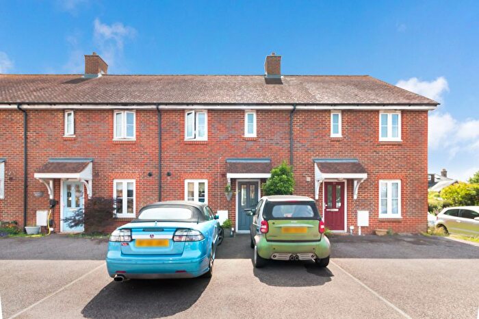 3 Bedroom Terraced House For Sale In Gordon Road, Buxted, TN22