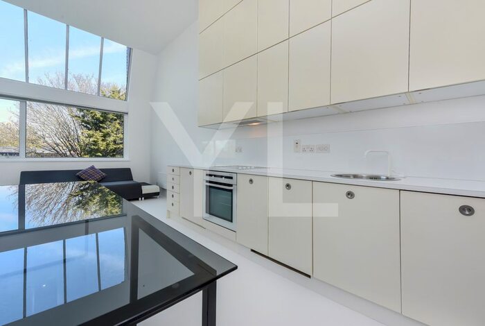 1 Bedroom Studio To Rent In St. Johns Park, Blackheath, SE3