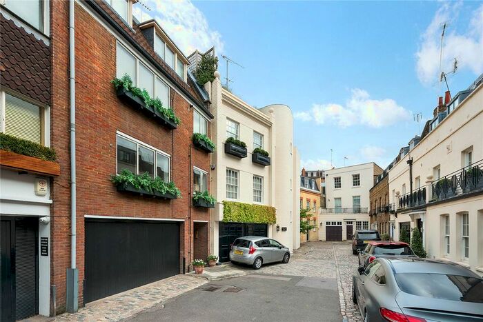 Studio To Rent In Eaton Row, Belgravia, London, SW1W