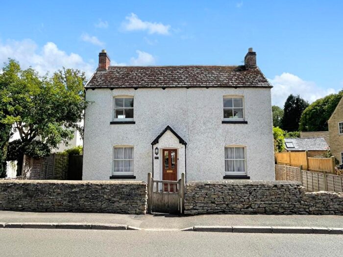 3 Bedroom Cottage For Sale In Park Road, Chipping Campden, GL55
