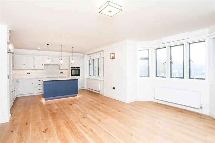 2 Bedroom Apartment To Rent In Observatory Street, Oxford, Oxfordshire, OX2