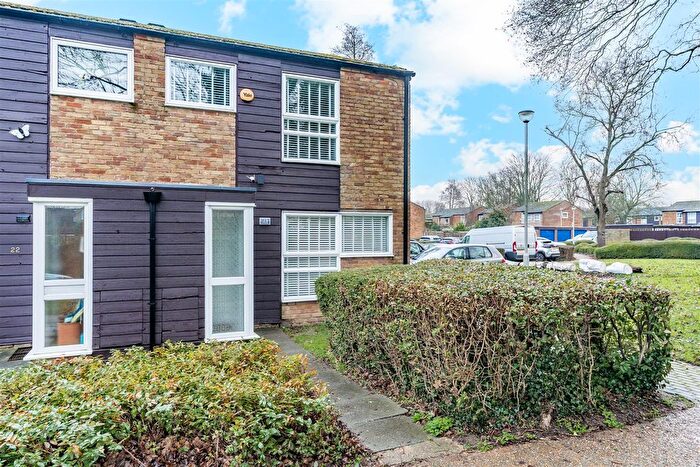 3 Bedroom End Of Terrace House For Sale In Colt Stead, New Ash Green, Longfield, DA3