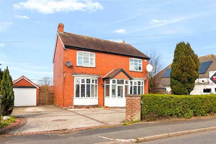 4 Bedroom Detached House For Sale In St Helens Road, Brigg, North Lincolnshire, DN20