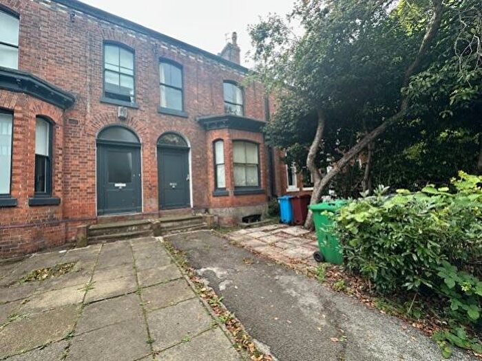 1 Bedroom Flat To Rent In Oak Road, Withington, Manchester, M20