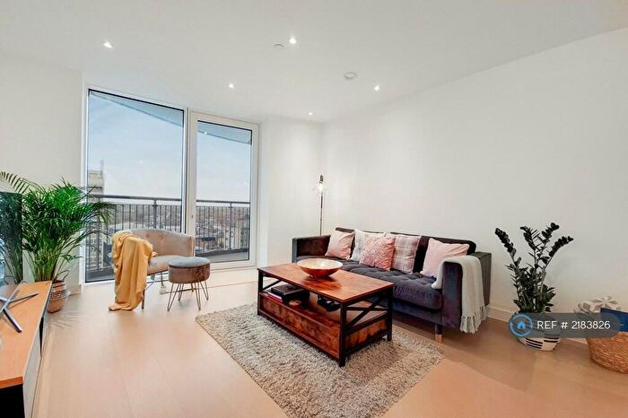 2 Bedroom Flat To Rent In Cambridge Road, Barking, IG11