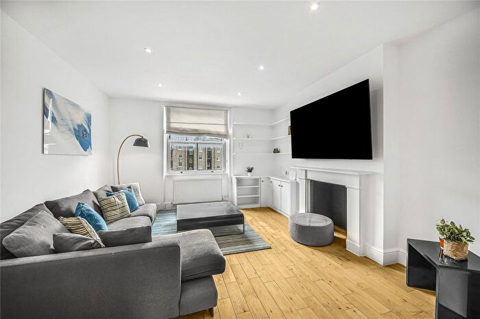 3 Bedroom Flat To Rent In Montagu Street, Marylebone, London, W1H