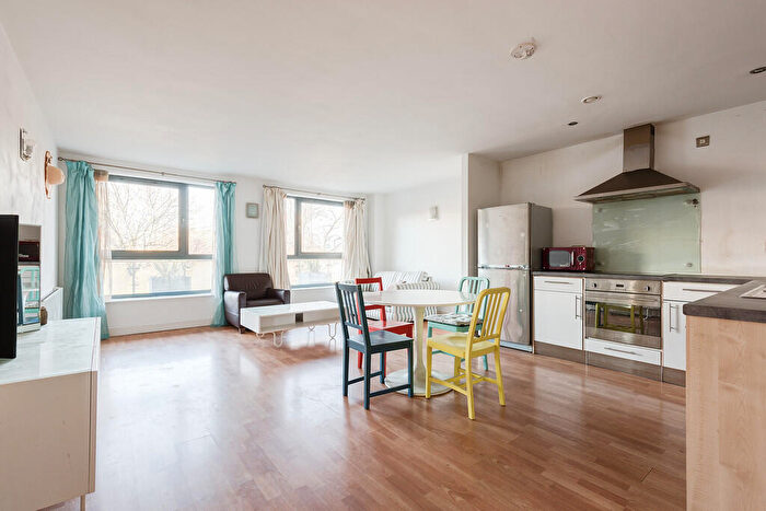 2 Bedroom Apartment For Sale In West One Panorama, Fitzwilliam Street, Sheffield, S1