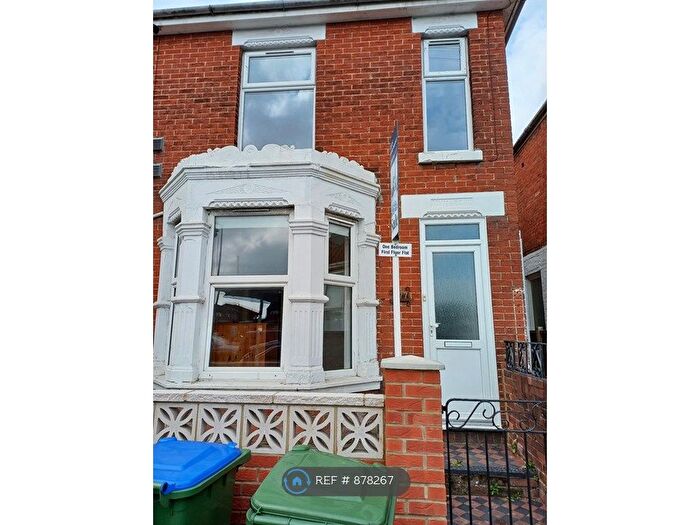 1 Bedroom Flat To Rent In Gosport Road, Fareham, PO16