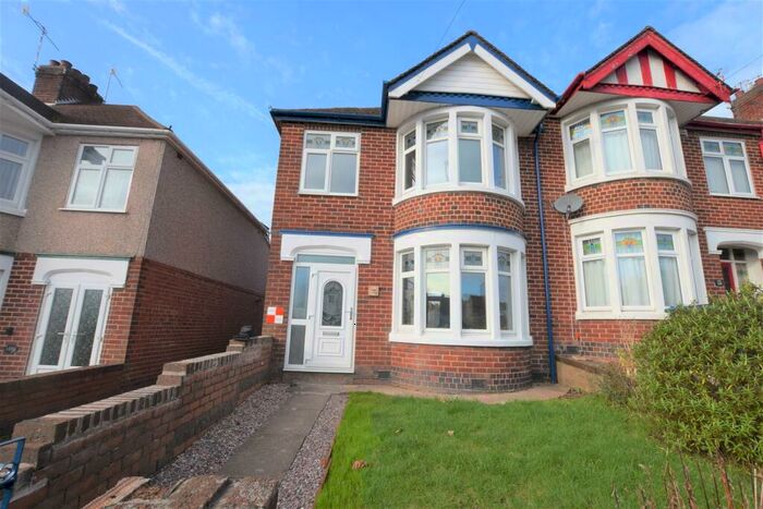 3 Bedroom End Of Terrace House To Rent In Grayswood Avenue, Coventry, CV5