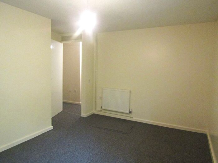 2 Bedroom Flat To Rent In Gatenby, Werrington, Peterborough, PE4