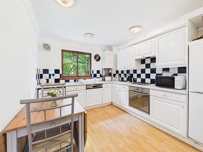 2 Bedroom Flat For Sale In Riverside Court, Rattray, Blairgowrie, PH10