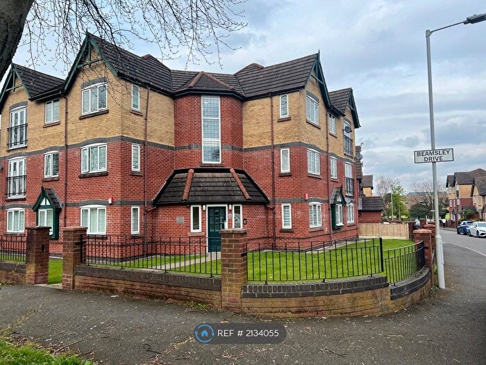 2 Bedroom Flat To Rent In Wythenshawe, Manchester, M22