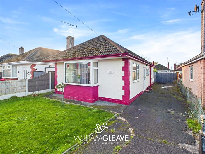 2 Bedroom Bungalow For Sale In Salisbury Drive, Prestatyn, LL19