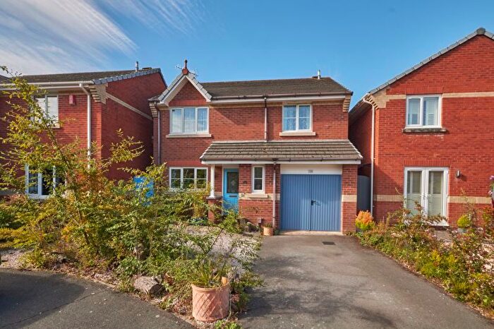 4 Bedroom Detached House For Sale In Well Oak Park, Exeter, EX2