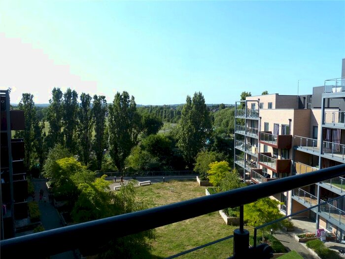 2 Bedroom Flat To Rent In Plamer Court, Charcot Road, NW9