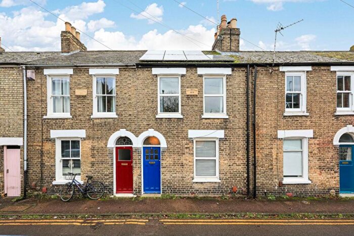 2 Bedroom Terraced House For Sale In Upper Gwydir Street, Cambridge, CB1