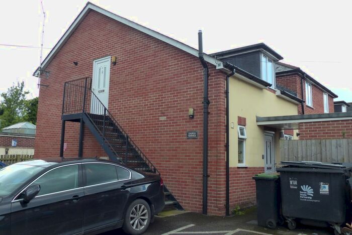 2 Bedroom Flat To Rent In Church Terrace, Gillingham, SP8